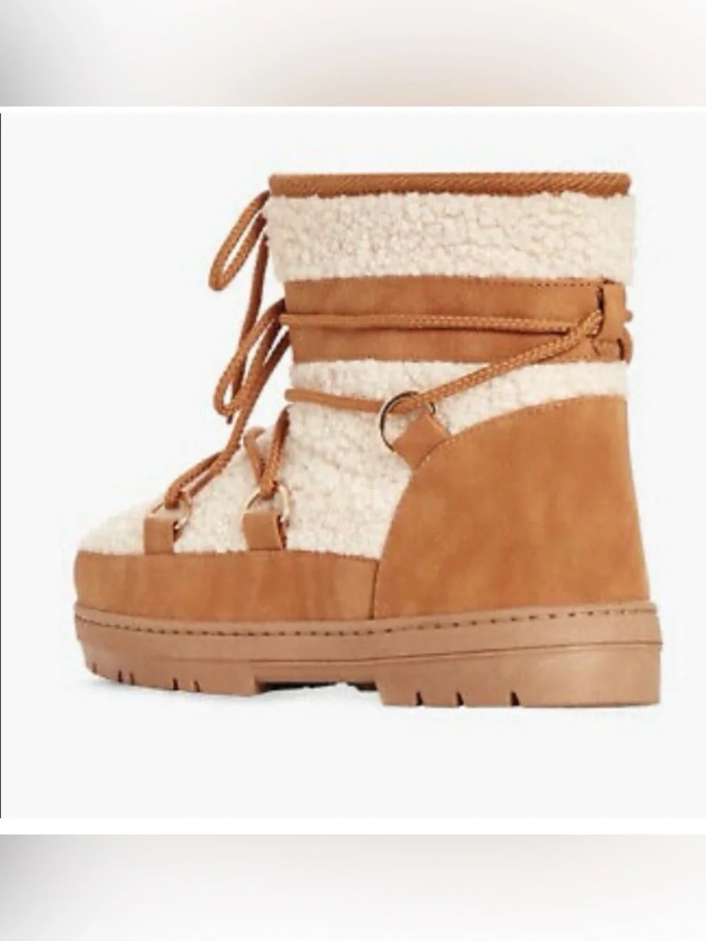 Cozy Sherpa Lace-Up Ankle Boots in Cream and Tan